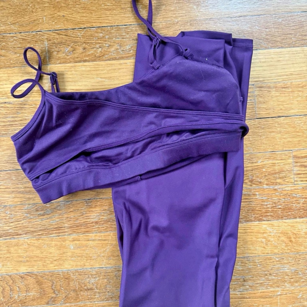 Alo bra and pants set